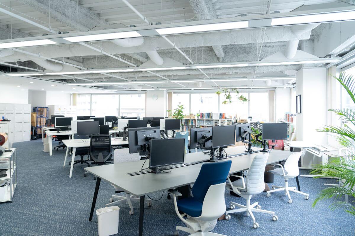 株式会社THEORY 岡山営業所外観